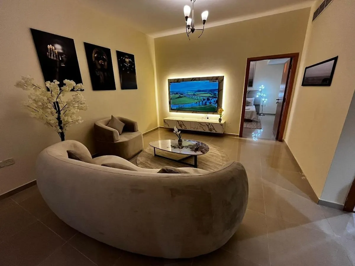 2 Bedroom Apartment With Private Jacuzzi May Residence Jvc Дубай